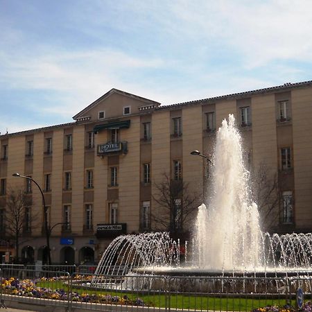 Hotel Du Commerce Millau Exterior photo